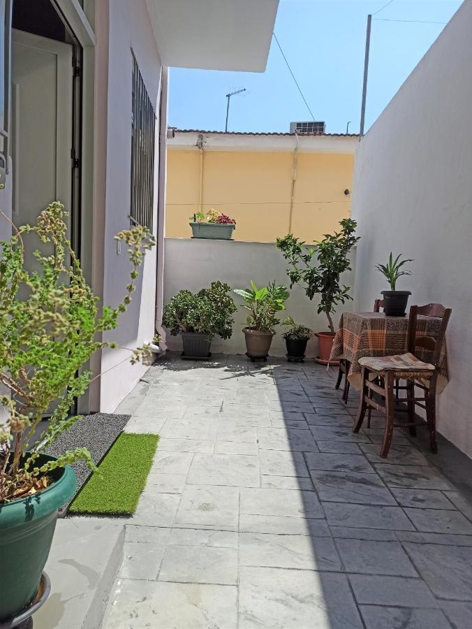 Village Maisonette Avramio